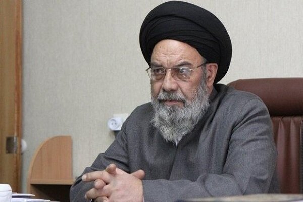 جشنهای انقلاب اسلامی با رعایت پروتکلها و باشکوه برگزار شود
