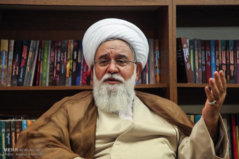 مساجد را پایگاه فعالیت های انقلابی قرار داده بودیم