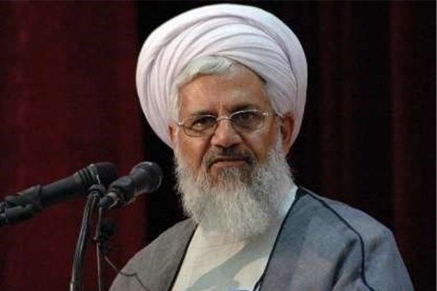 همه برای رشد و بالندگی آموزشوپرورش تلاش کنند