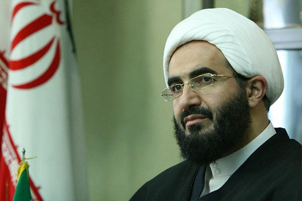 بیداری فرهنگی در سطح کارگزاران باید انجام شود
