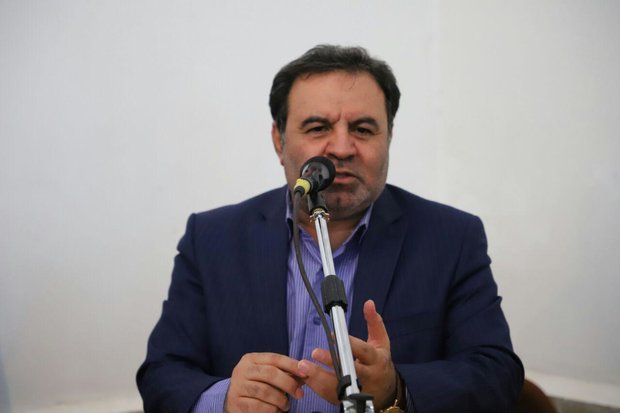 وجود ظرفیتهای متعدد در لرستان