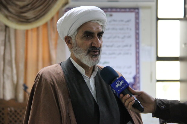 انقلاب اسلامی محصول عملکرد یک قشر و طبقه خاص نبود