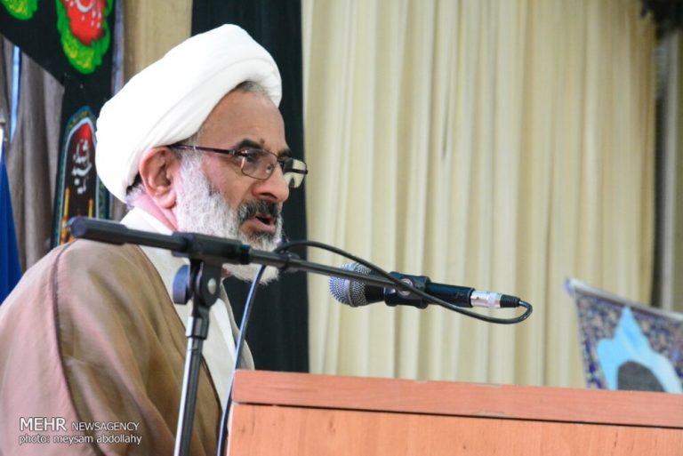 ابهت پوشالی آمریکا از بین رفته است