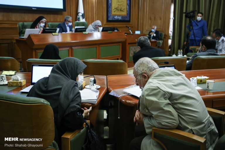 امینی: مشخص است که در برخی مسائل یک لابی رخ داده است