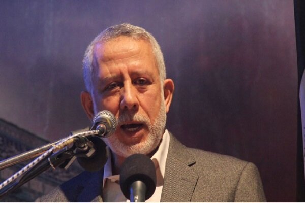 هر کس به سیاست های «بایدن» دل خوش کرده در توهم است