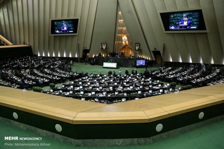 موافقت مجلس با یک فوریت اصلاح آییننامه درباره روند بررسی بودجه