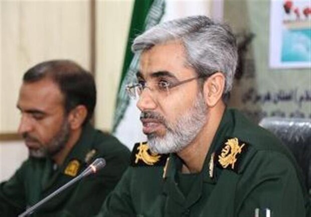 نگران هیچ تعرض و تهاجمی از سوی دشمنان نیستیم