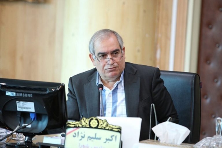شهرداری سریعاً تکلیف املاک قولنامهای کرج را مشخص کند