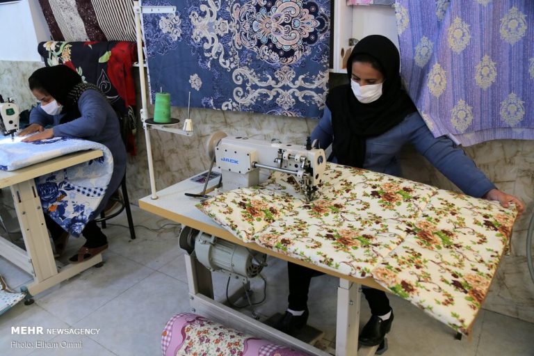 بازارچه «دستاورد مادران تهران» در بوستان ملت افتتاح شد