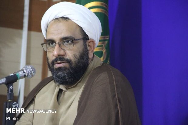 دهه فجر انقلاب اسلامی متعلق به همه جهانیان است