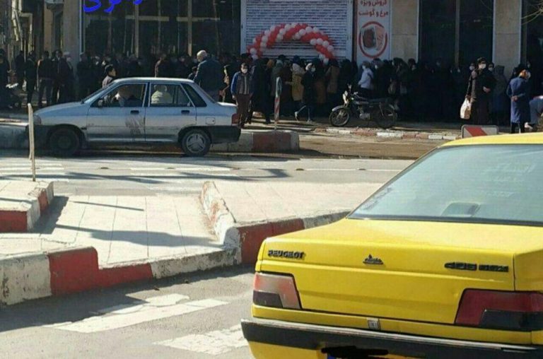 به هم ریختگی بازار روغن و صفهای طولانی مردم در اردبیل