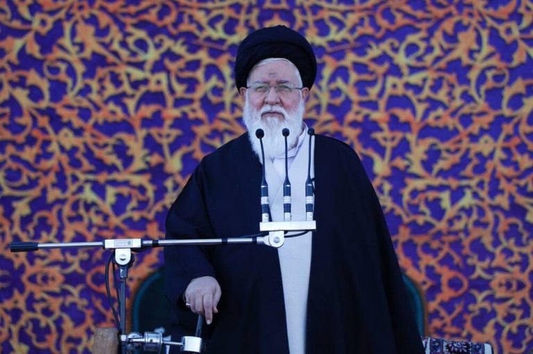 عدم توجه به توان داخلی باعث فراز و نشیب در مدیریت کشور شده است