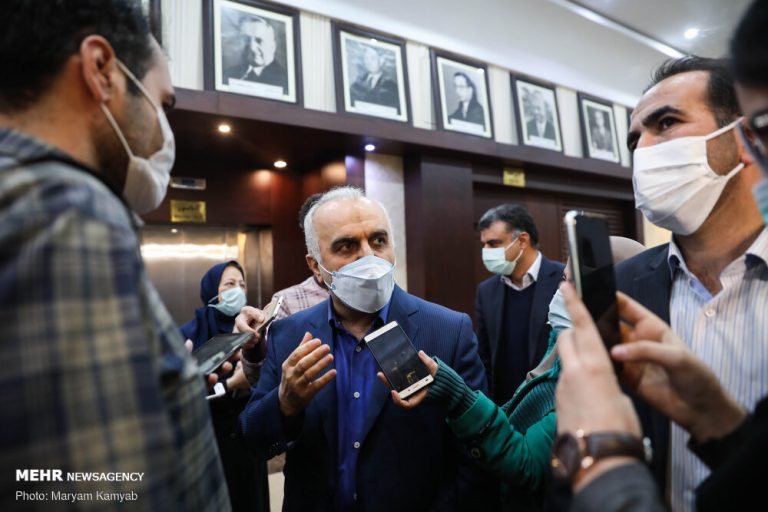 نشست خبری مسئولان اقتصادی با موضوع سهام عدالت