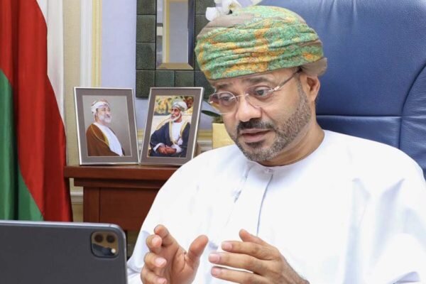 عمان عادی سازی روابط با اسرائیل را موضوعی «کم اهمیت» خواند