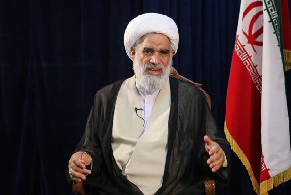 جنگ استکبار جهانی و جمهوری اسلامی بر سر ایجاد تمدن جدید است