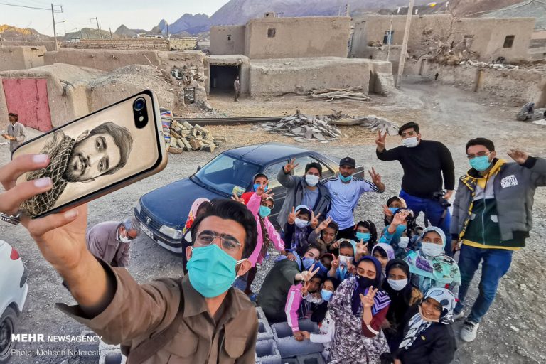 مرز خدمت در ۲۰ کیلومتری افغانستان