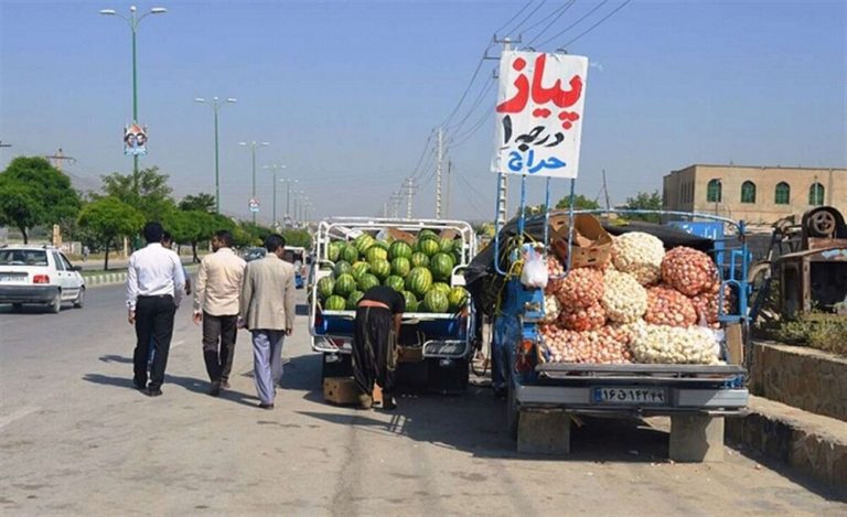 آغاز ساماندهی دستفروشان حاشیه خیابانها در قزوین