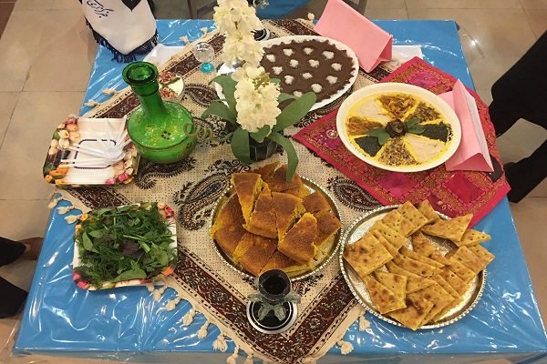 طعم زندگی در ایام خانه نشینی کرونا/ از طبخ قُلور تا اِشکنه عدس