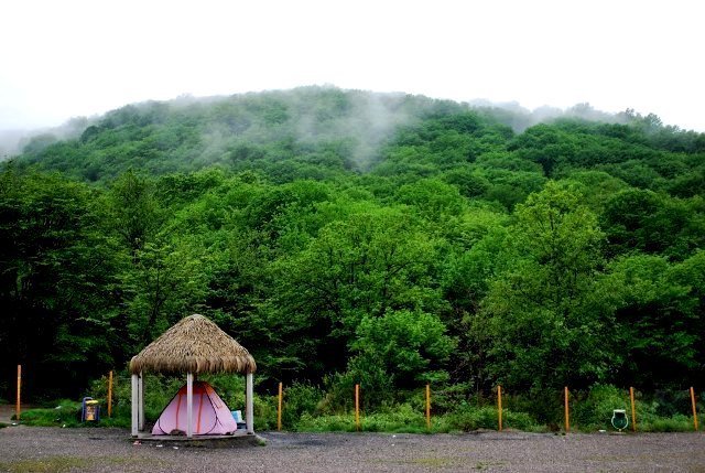 برپایی چادر در محور ناهارخوران ممنوع است
