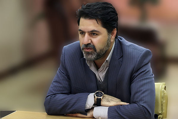 تأمین نردبان بلند مرتبه برای تجهیز آتش نشانی کرمان ضروری است