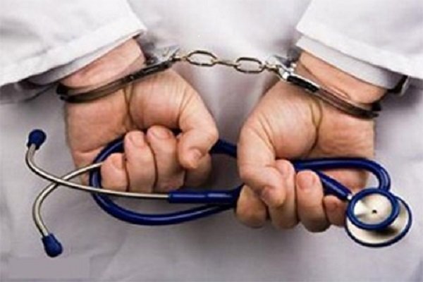 معرفی ۳۳ متخلف حوزه پزشکی دردجنوب غرب خوزستان به مراجع قانونی