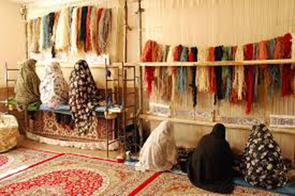 بیمه قالیبافان سامان میگیرد