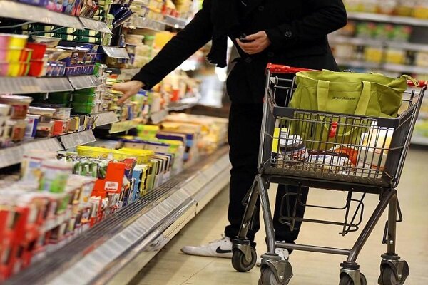 تأمین و توزیع کالاهای مورد نیاز لرستانیها در روزهای پایانی سال