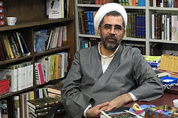 سیدجمالالدین اسدآبادی در میانه دنیای قدیم و جدید ایستاده بود