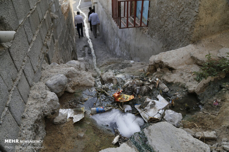 حاشیه نشینی زیبنده پایتخت اقتصادی کشور نیست