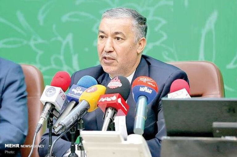 دبیر ستاد تنظیم بازار خبر مهر را تایید کرد؛ تولید مرغ کافی نیست