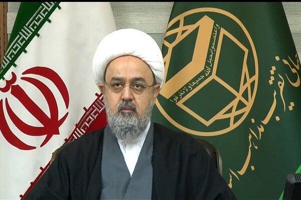 اساس حرکت انقلاب، بر پایه دانش روحانیون انقلابی و با بصیرت بود