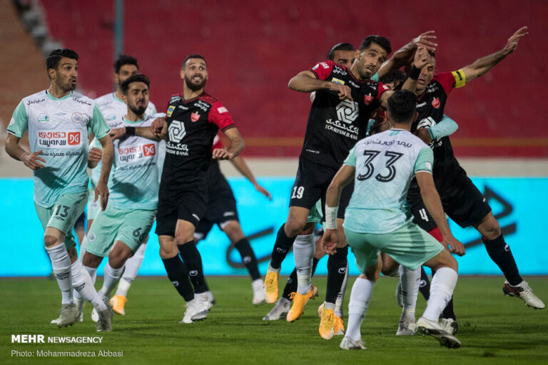 رئیس فدراسیون از فوتبالیها استفاده کند/ پرسپولیس شانس اول است