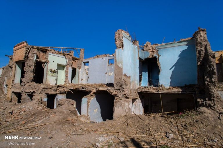 طوفان بی تدبیری میراث فرهنگی برجان خانه مؤمنان