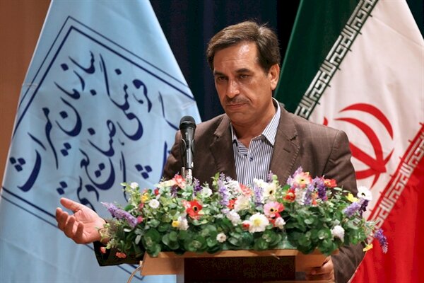 برخی به دنبال تصاحب حافظه تاریخی ایران هستند