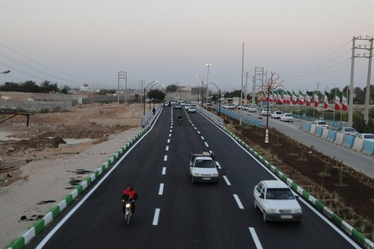 پل ورودی گناوه به بهرهبرداری رسید