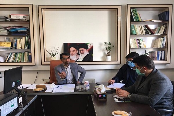 ۱۰۰۰۰ اصله نهال مثمر در روز درختکاری در کرمانشاه کاشته میشود