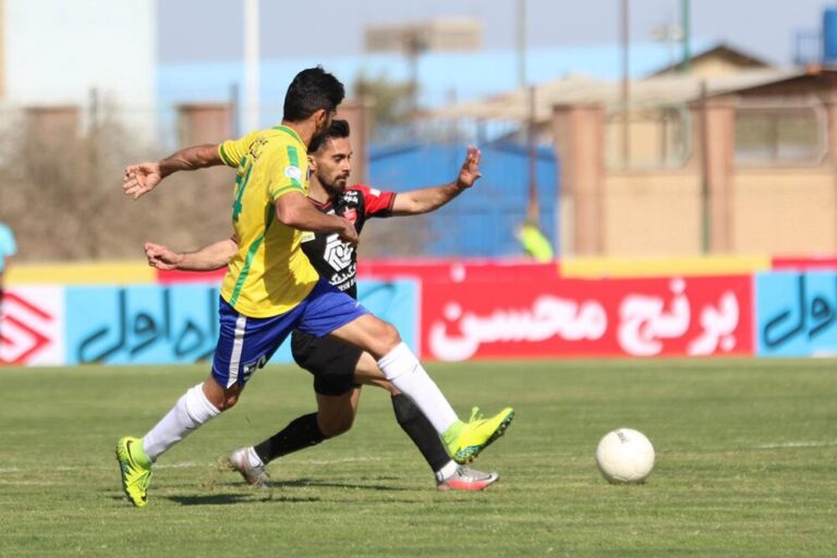 تساوی صنعت نفت مقابل شهرخودرو