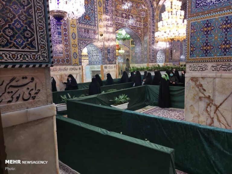 حال و هوای زیارت حرم رضوی با محدودیت های کرونایی