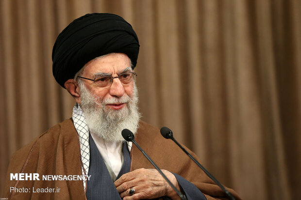 سخنان رهبر انقلاب به مناسبت فرارسیدن سال نو آغاز شد