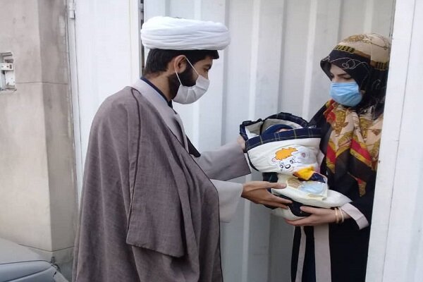 اجرای طرح «مسیر رستگاری» با تلاوت اذان در گوش نوزادان شهر