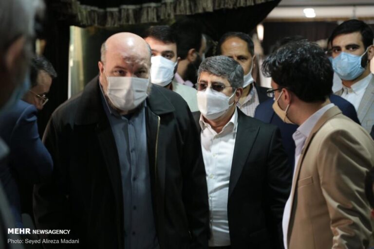 دومین جلسه هم اندیشی مداحان و شاعران جوان