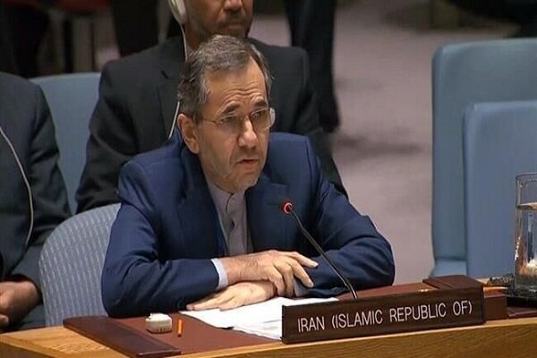 تختروانچی: تحریمها بحران سوریه را طولانیتر میکند