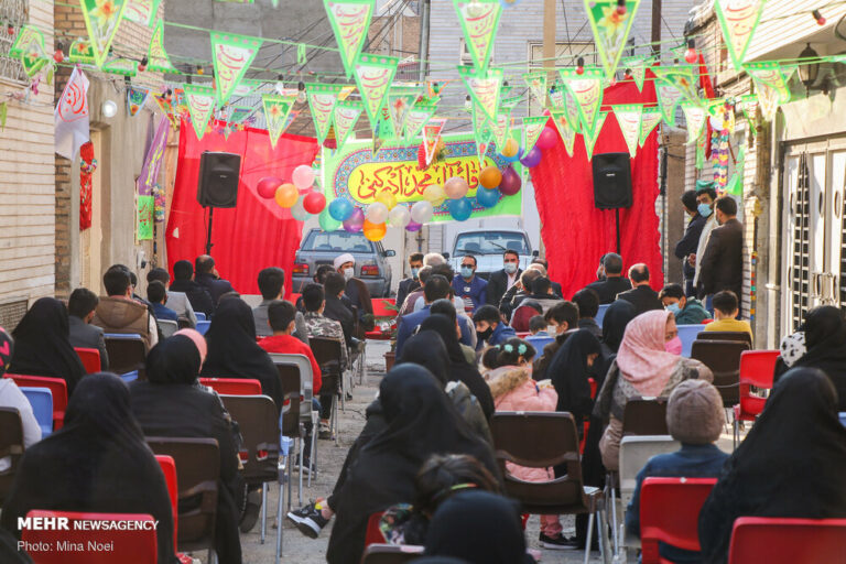 جشن نیمه شعبان در کوچه دوستان