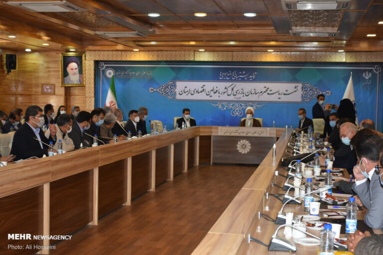 نشست رئیس سازمان بازرسی با فعالان اقتصادی لرستان