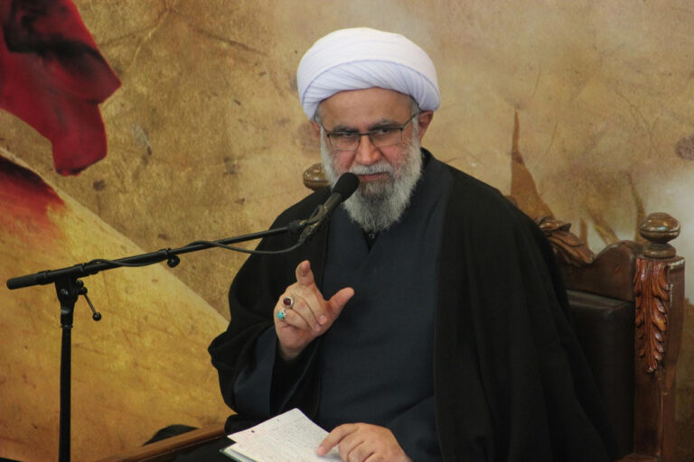 انفاق یکی از راهکارهای فقرزدایی در جامعه