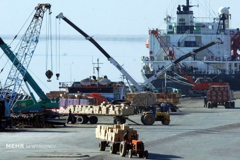 رصد دقیق کشتیهای ورودی به بندرامام خمینی از مبدأ هندوستان
