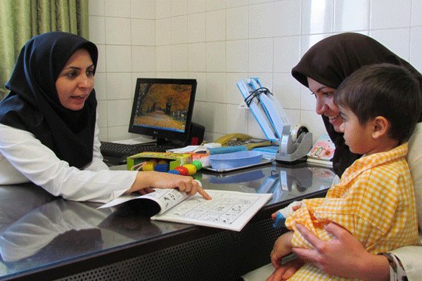 ارائه خدمات گفتار درمانی در مراکز توانبخشی بهزیستی خراسانرضوی