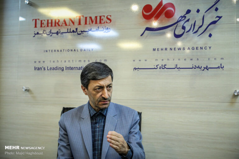بنیاد مستضعفان اجاره ماه فروردین املاک تجاری را نمی گیرد
