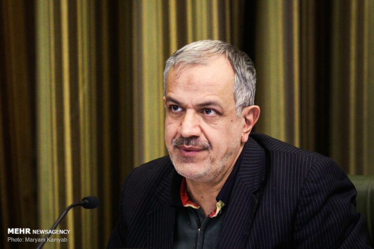 نمیتوان با بخش نامه سنتهایی مثل «حاجی فیروز» را تغییر داد