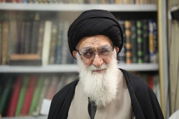 هوشیاری در برابر فتنه انگیزی های دشمنان یک ضرورت است